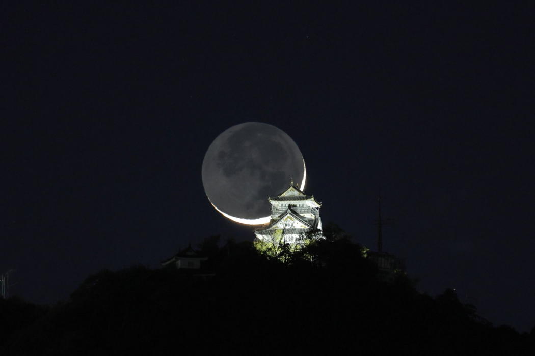 Moon&Castle